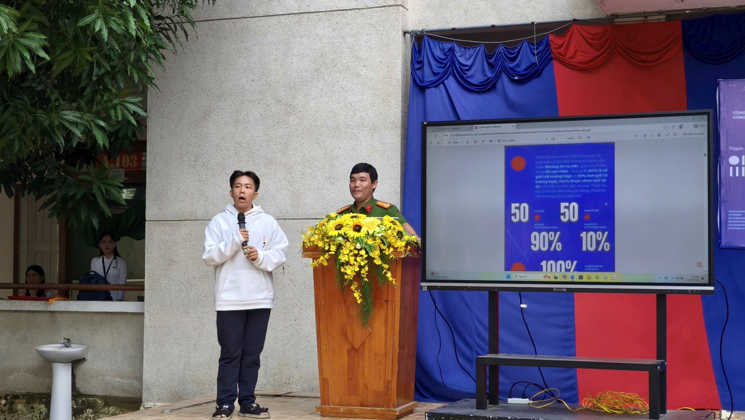 tuyen truyen chien dich khong mot minh THPT Tuy Phong 07